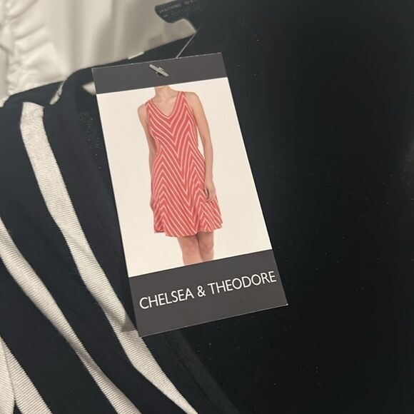 NWT Chelsea and Theodore maxi dress small   F - Picture 6 of 8
